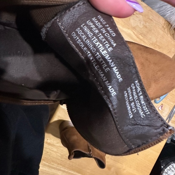 Sonoma Brown Ankle Boots - Picture 3 of 11